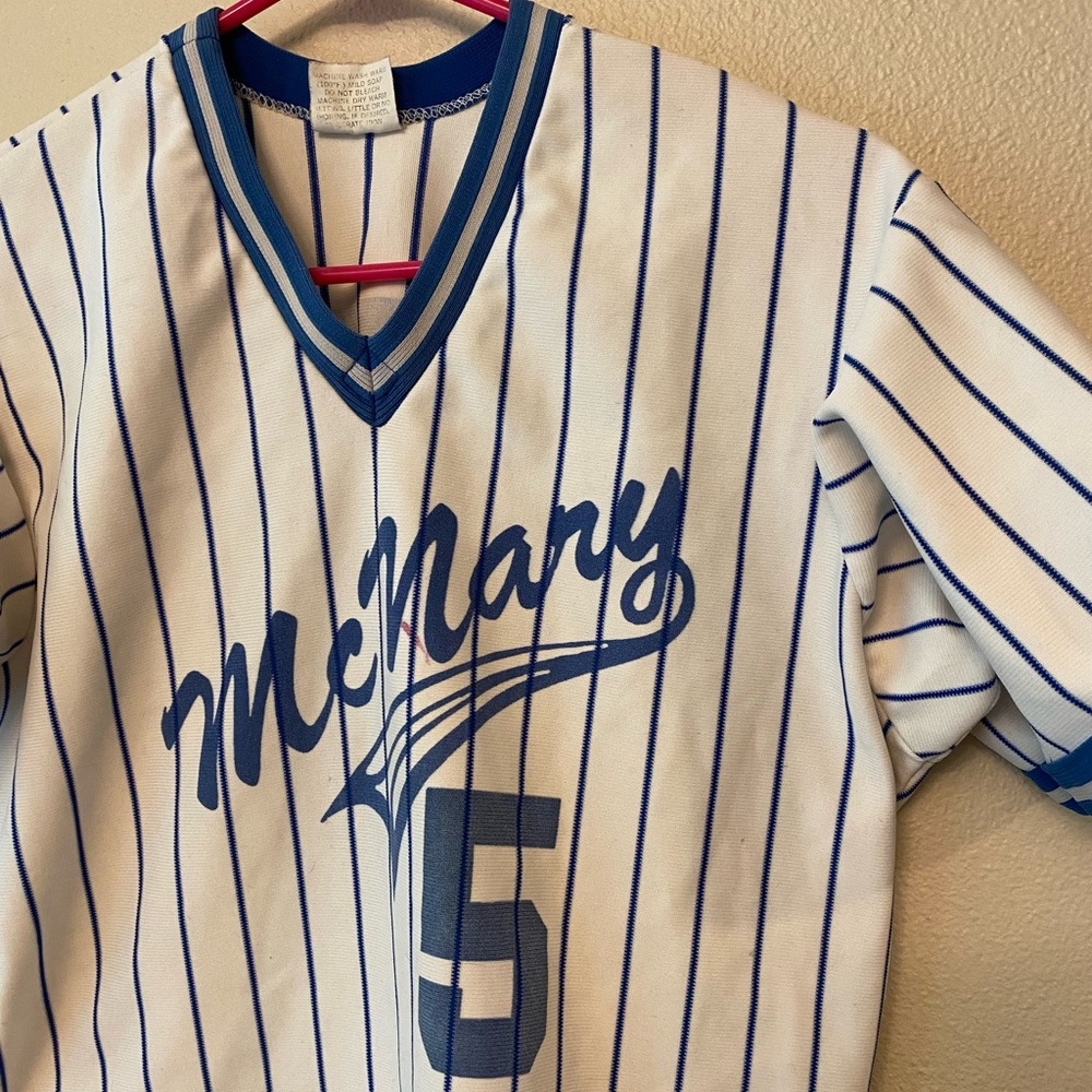 White & Blue Pinstripe Baseball Tee - Unbranded